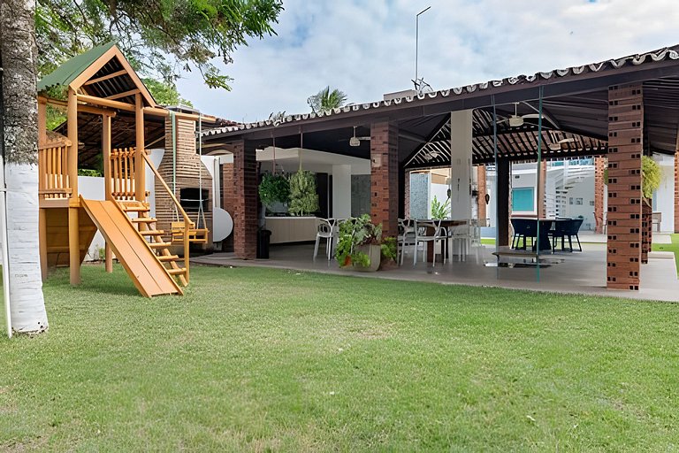 Casa Marina | Piscina e 7 Quartos | 22 Pessoas