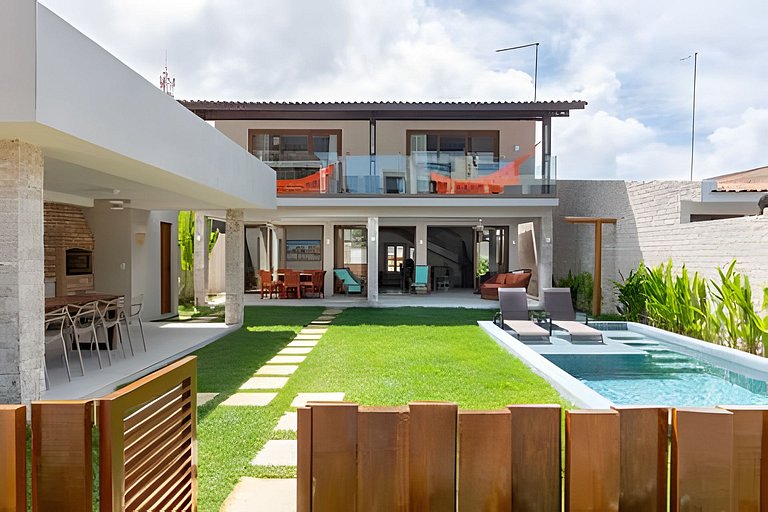 Casa Lú | 5 Suítes | 80m da Praia | Até 18 pessoas