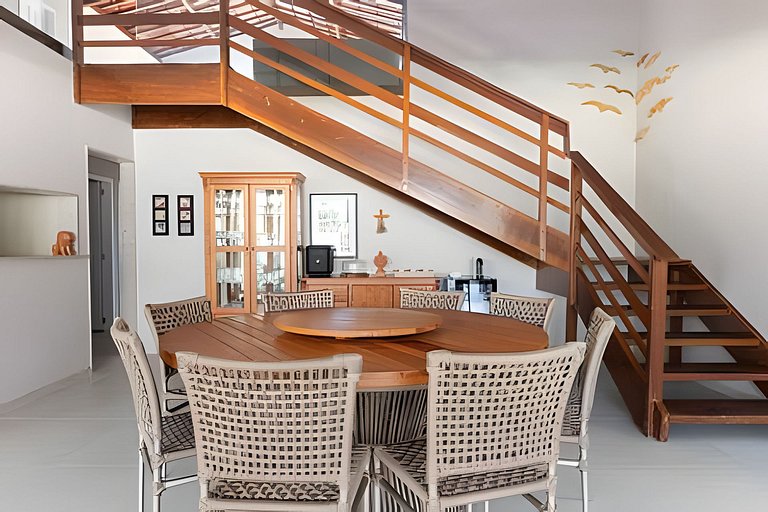 Casa Lú | 5 Suítes | 80m da Praia | Até 18 pessoas