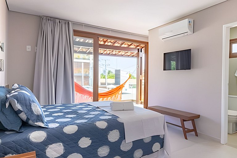 Casa Lú | 5 Suítes | 80m da Praia | Até 18 pessoas