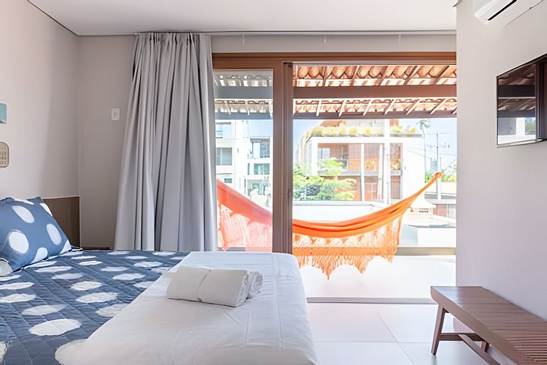 Casa Lú | 5 Suítes | 80m da Praia | Até 18 pessoas